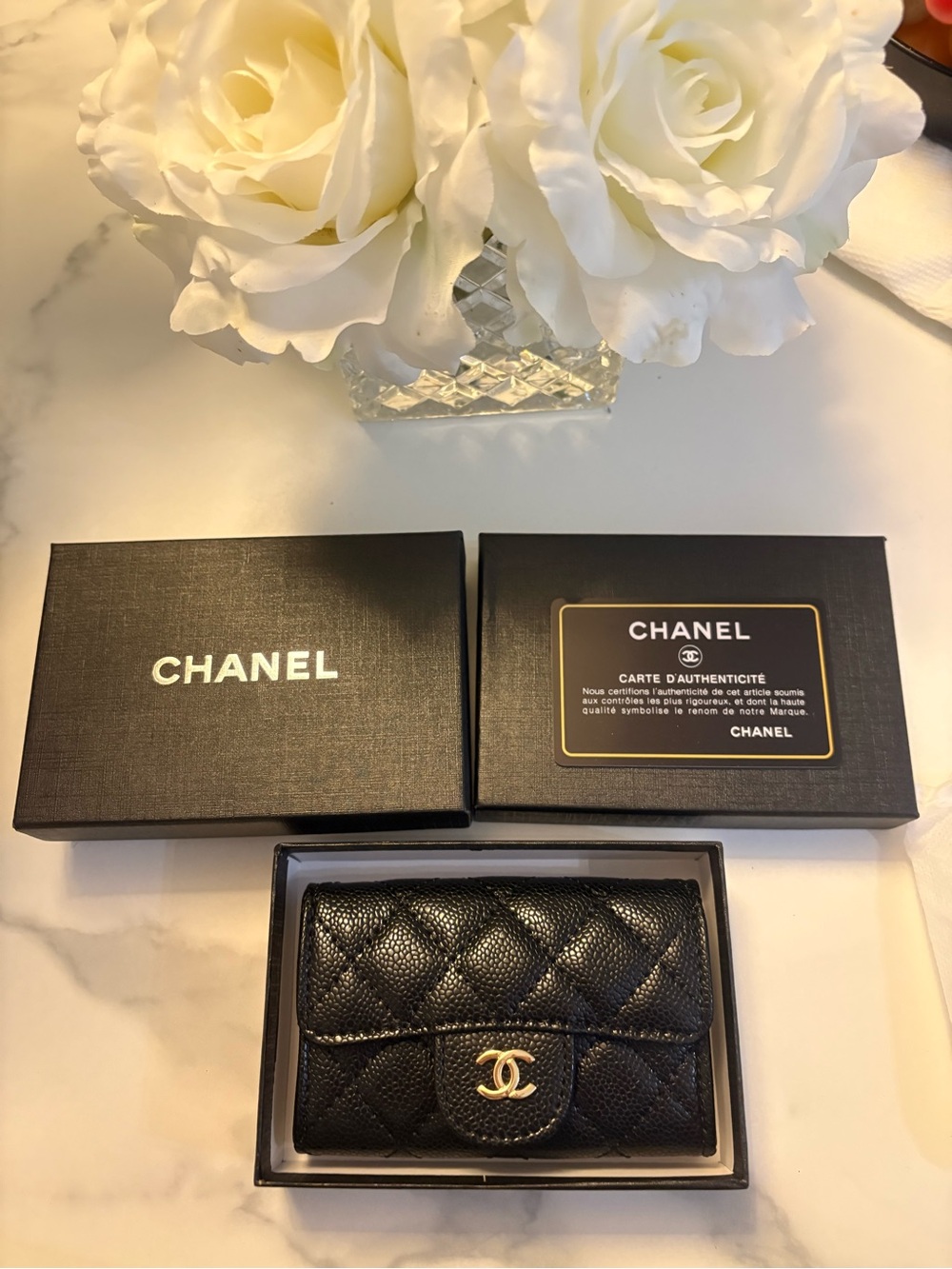 CHANEL Black Quilted Leather Mini Card Holder with Gold CC Emblem